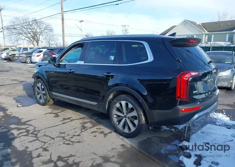 2022 Kia Telluride S z USA, uszkodzony, nr VIN 5XYP6DHC0NG201109